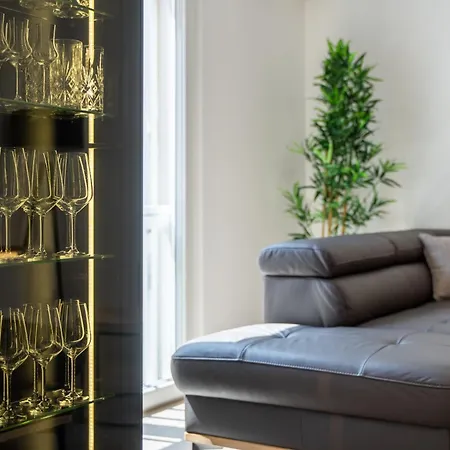 Kalelarga Grand 公寓