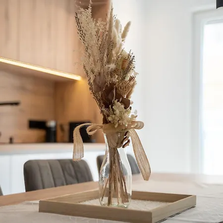 Kalelarga Grand 公寓