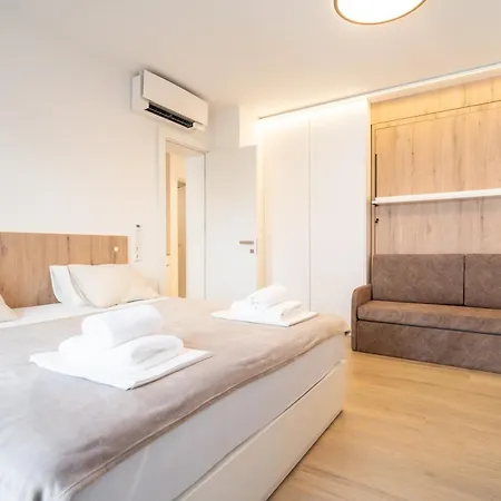 Kalelarga Grand 公寓