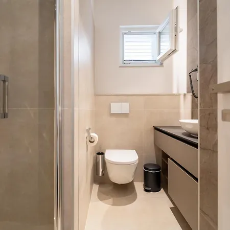 Kalelarga Grand Apartmán *